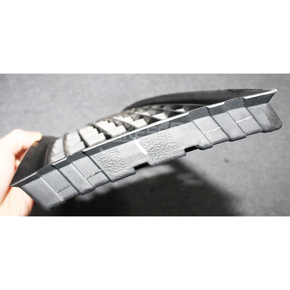 BB5Z17K945AA BB5Z17K945AACP BB5317K945AE5YZ9 Front Bumper Lower Grille... — 5