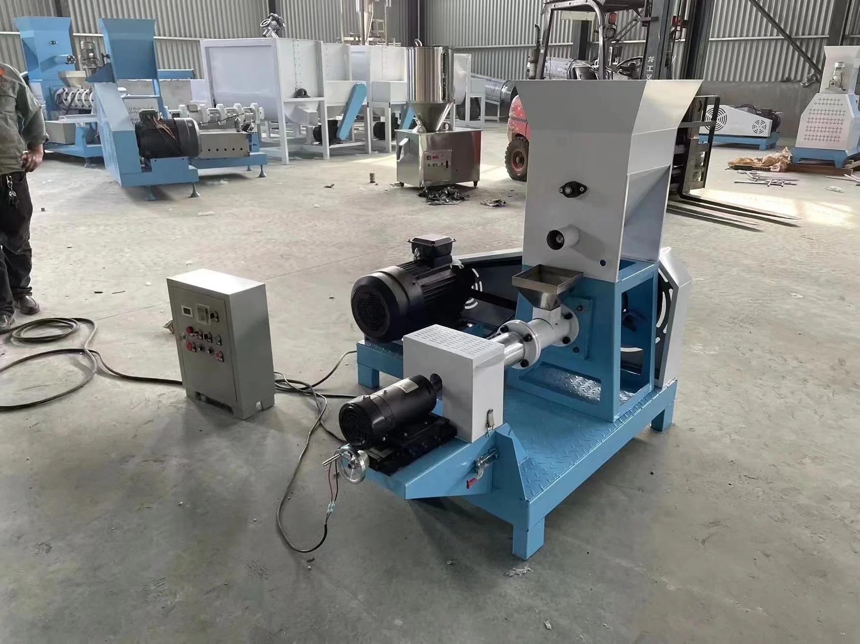 Ornamental Fish Feed Production Line Fish Flakes Feed Machinery Industrial Aquatic Feed Equipment