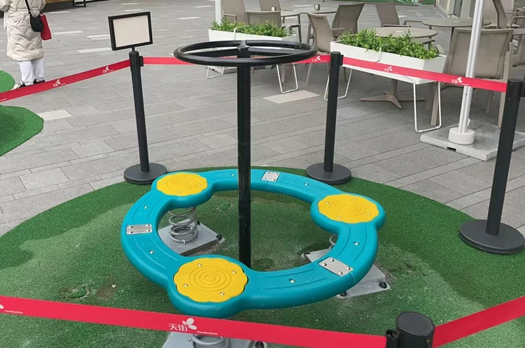 2025 New Round Spring Seat Children's Outdoor Balance Plastic Seesaw Large Outdoor Play Equipment