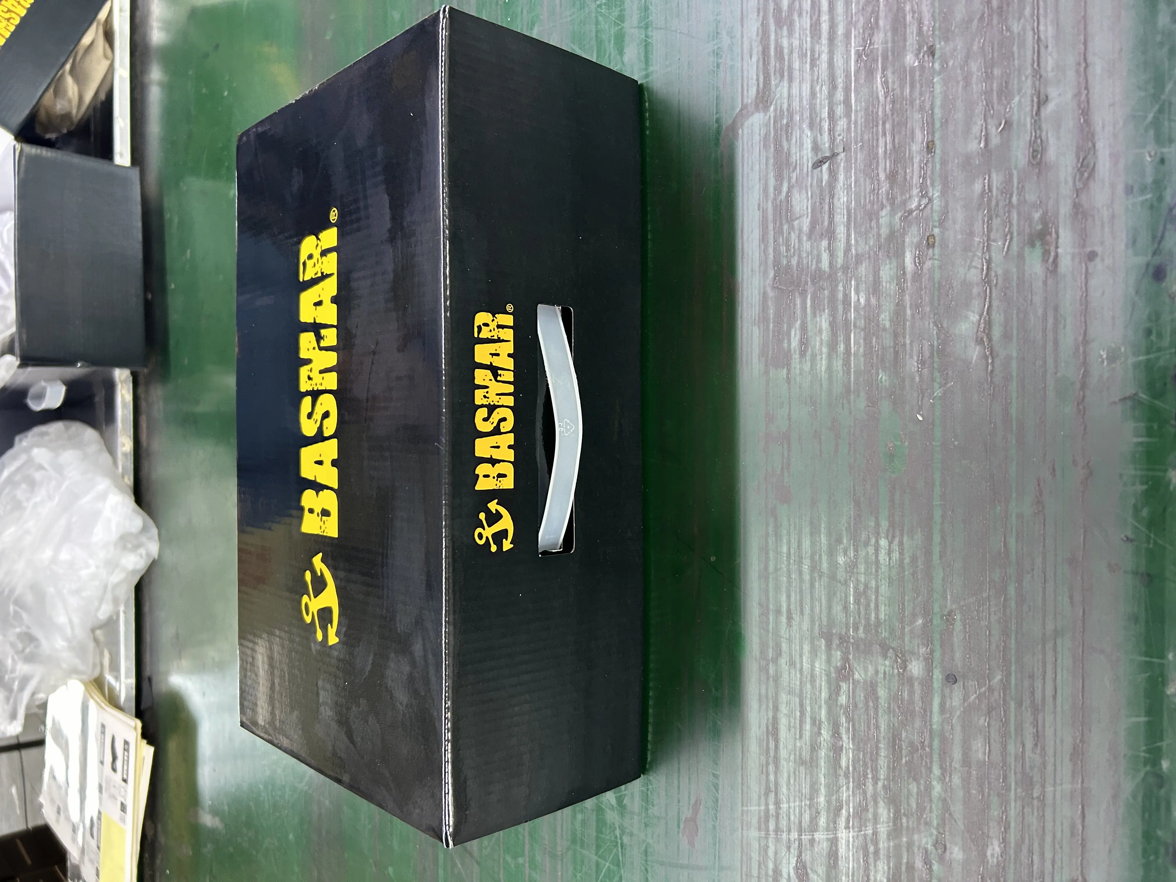 Packaging & shipping specifications