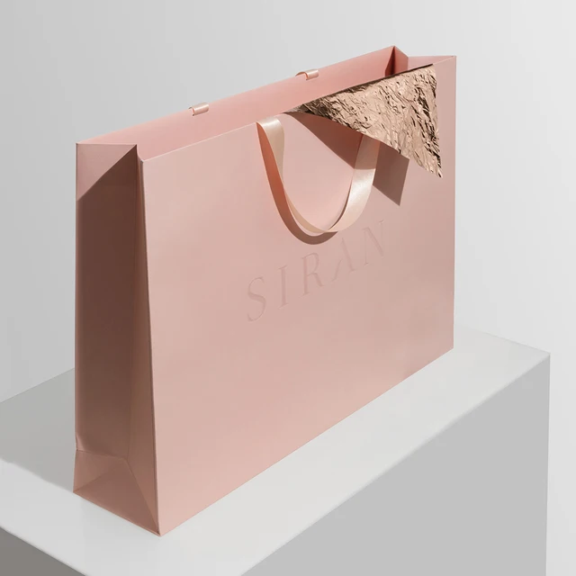 Custom Private Brand Logo Luxury Clothing Packaging Paper Shopping Gift Bag Printing