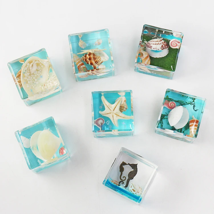 Fantasy Theme Cube Seahorse Collectible Art Resin Figurine