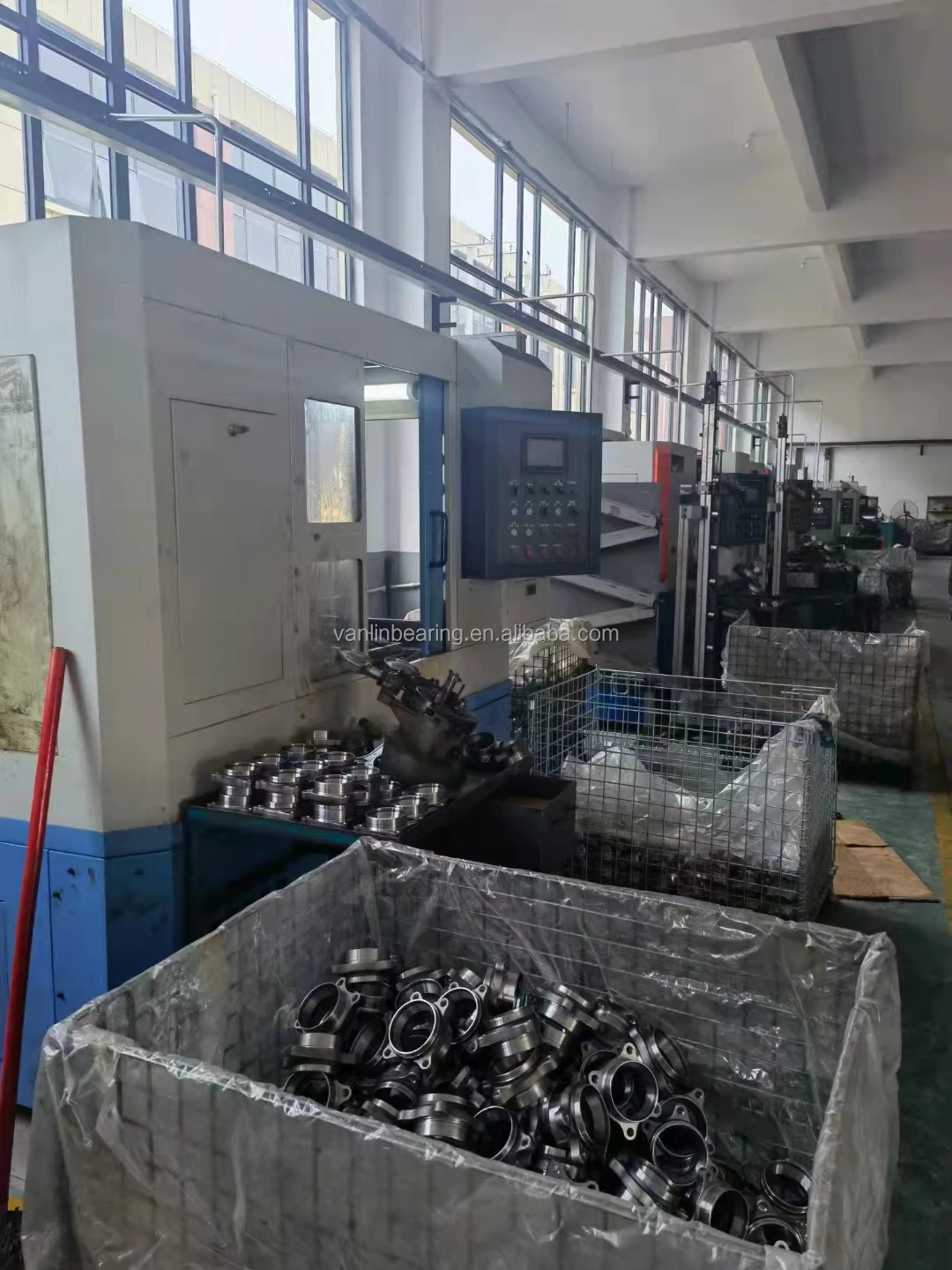 bearing  factory.jpg