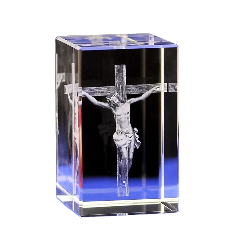 Venta al por mayor de artículos religiosos de cristal católico con cruz de Jesús de cristal