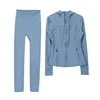 Ensemble à capuche bleu marine