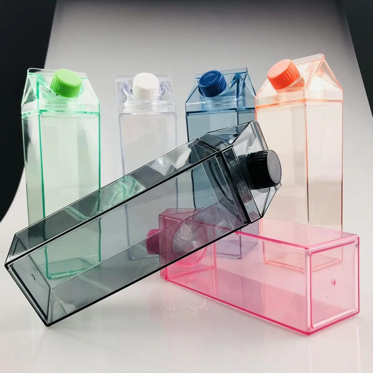 Transparent and simple 1L milk cup Transparent PS plastic square water cup cross-border creative milk bottle 1000ml factory