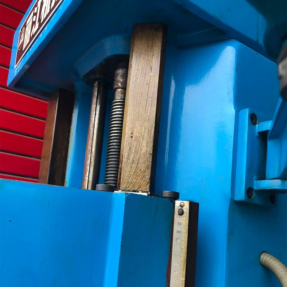 Vertical precision boring and milling machine T7220C End Milling Steel Vertical Ordinary Milling Machine - Image 6