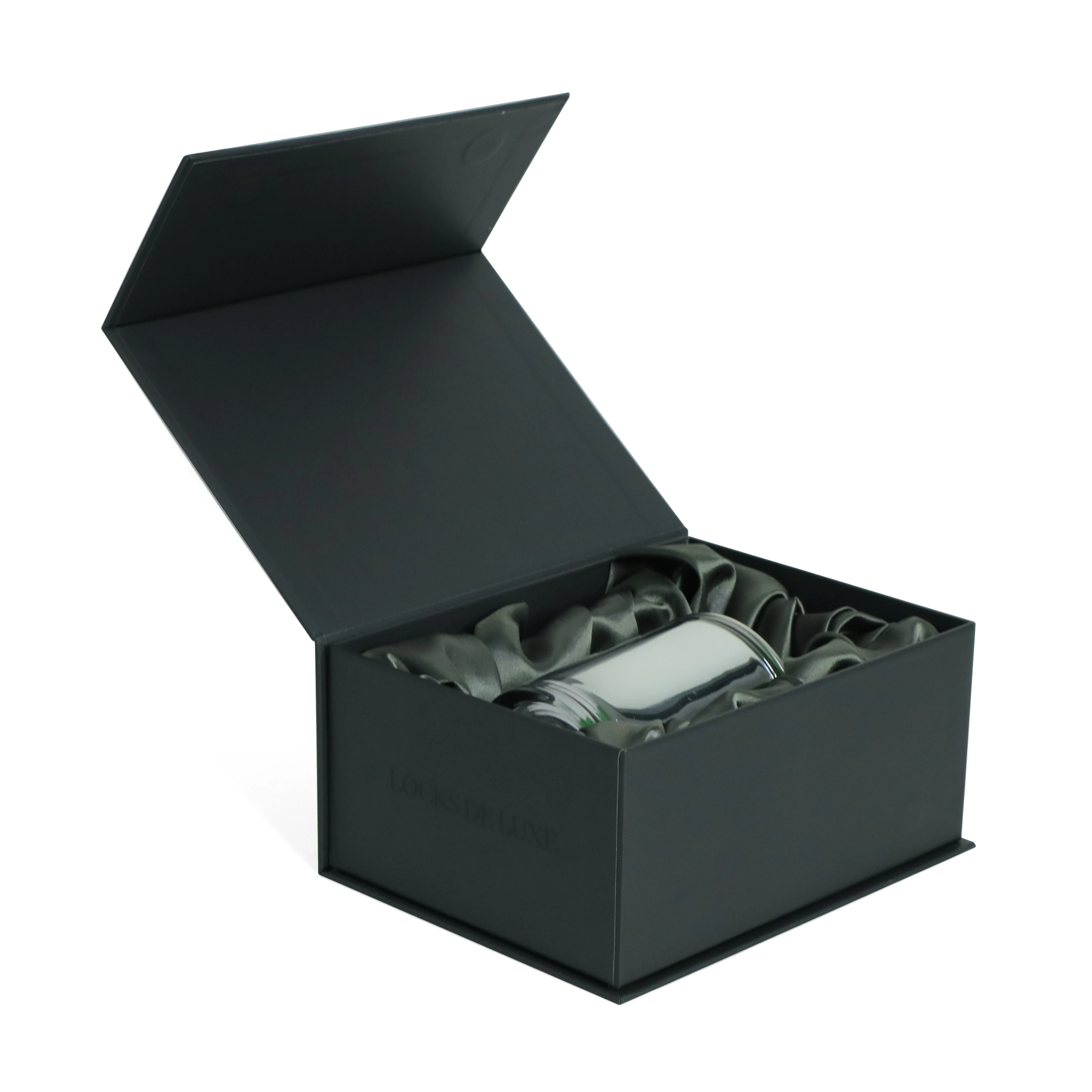 Custom Printed Black Magnetic Flip Closure Rigid Cardboard Gift Paper Box With Satin Insert for Candle Packaging