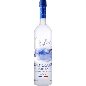 Top Quality Vodka 70Cl - 6 Bottles Per Box With A Light Grain Aroma Perfect For Mixology