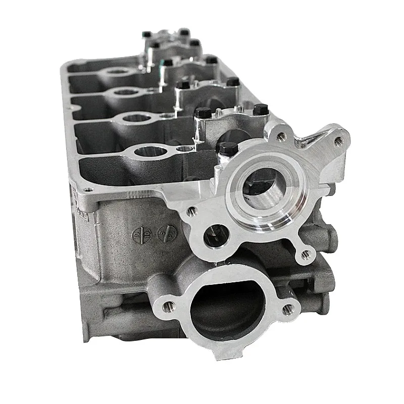 かんちゃん専用 Nissan Ga16-De Cylinder Head 11040-0m600 - Cylinder Head