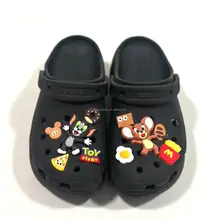 3D 2D Tom Jerry Crocs Charm Promotion Souvenirs Kids Cartoon Buzz Light year Bear Kitty Clog Crocs Shoe Accessory Shoe Charms