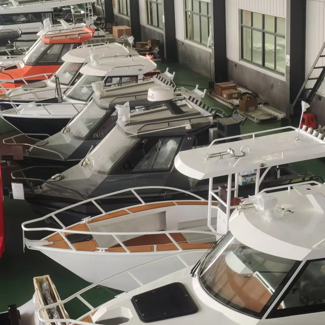 Aluminum Center Console Fishing Boat Open Bow Walk Around Boat