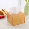 Caja cuadrada con tapa abatible inferior de 11,5*11,5*8 cm