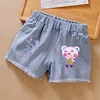Pantaloncini con orsetto rosa