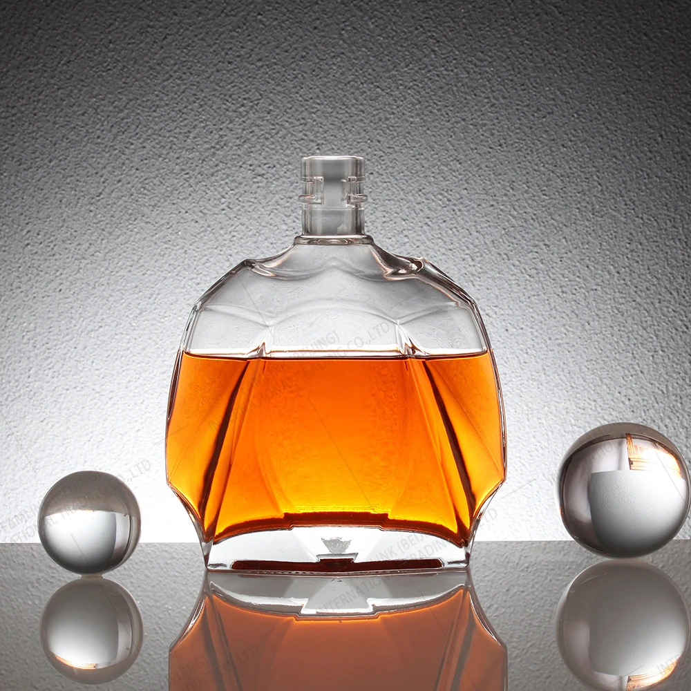 Wholesale Glass Bottle For Vodka Whisky Rum Wine Custom 500ml 700ml Clear Fruit Juice Empty