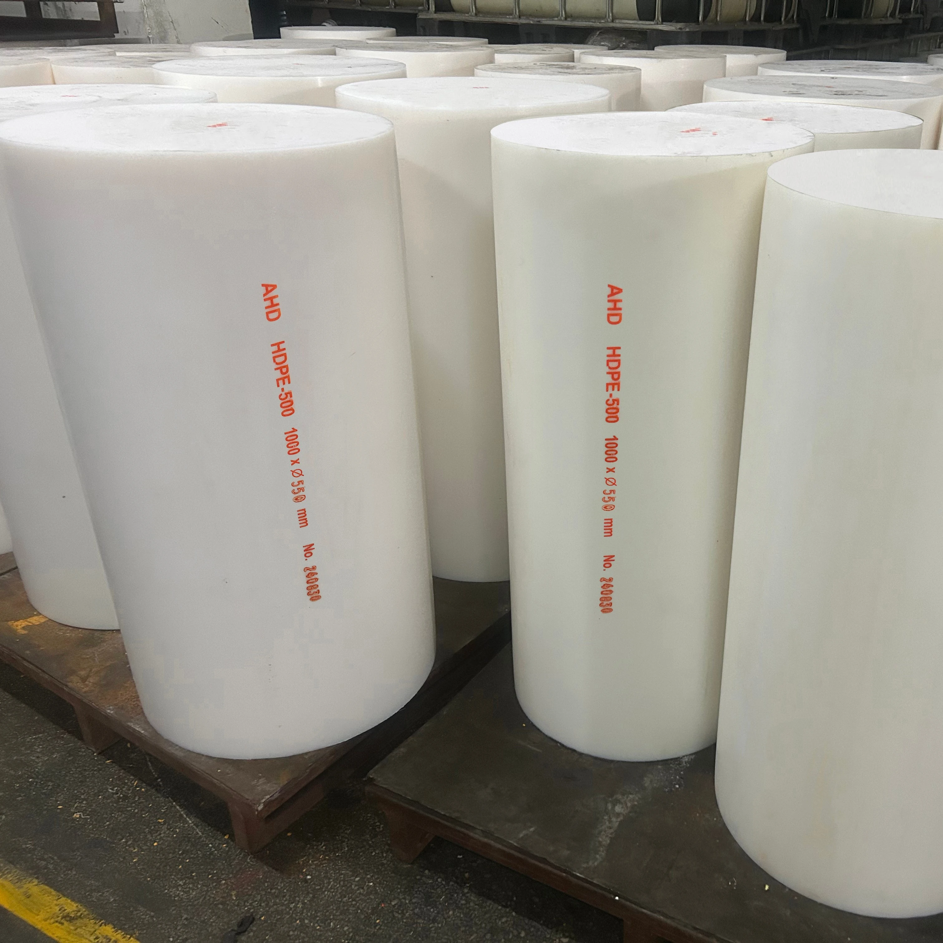 H D P E PLASTIC ROD 50 Mm Diameter X 500 Mm,1/2 A Metre Long