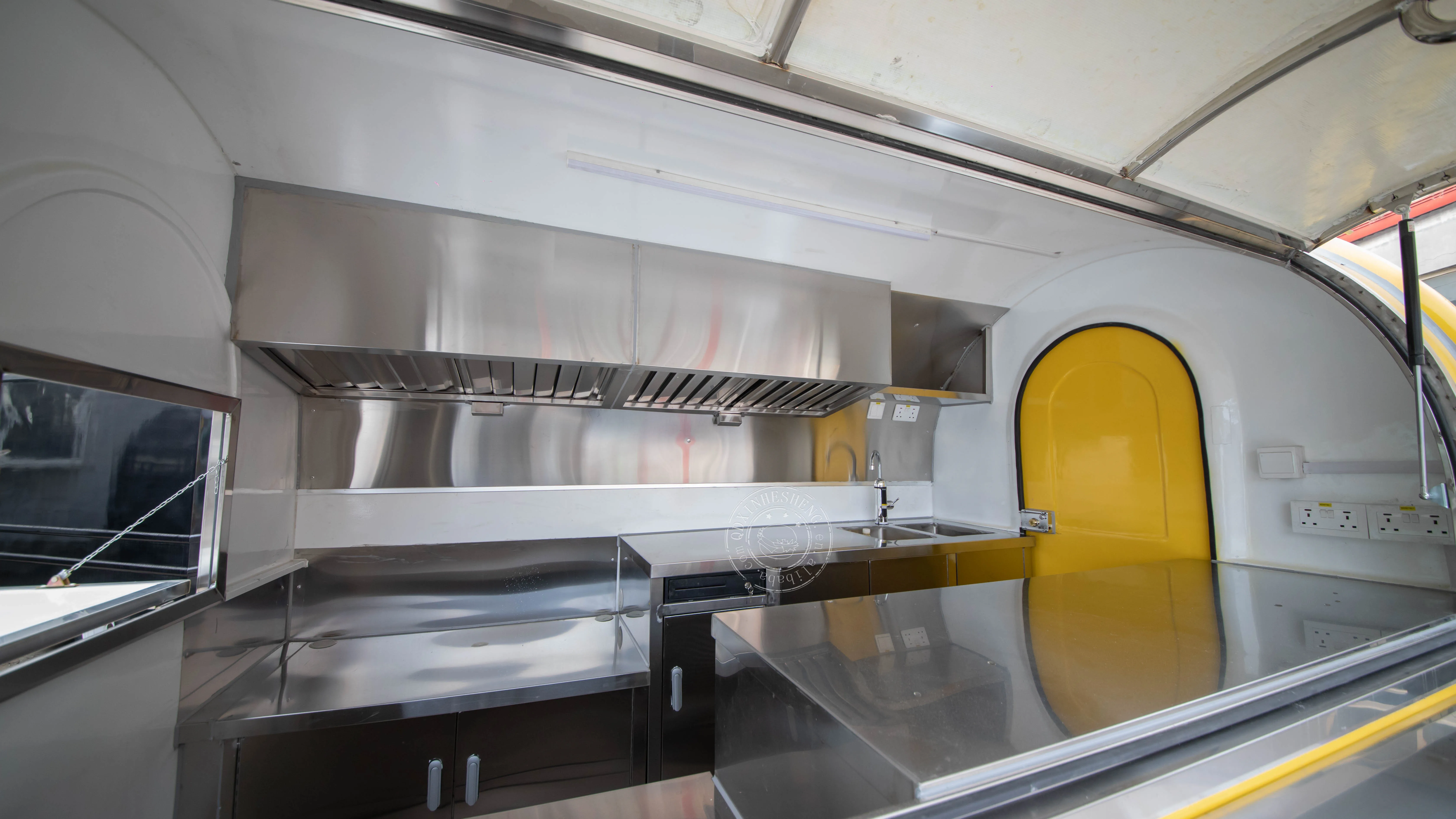 Mobile Food Truck With Full Kitchen Concession Mini Portable Food