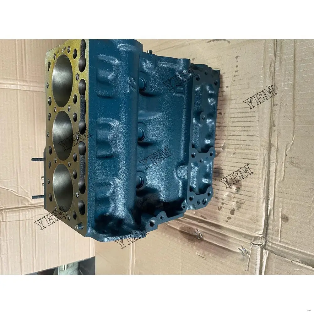 D722 Cylinder Block 16873-01016 for Kubota