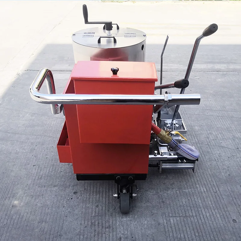 All-in-One Road Line Marking Truck Equipped with Paint Tank and Thermoplastic Melter