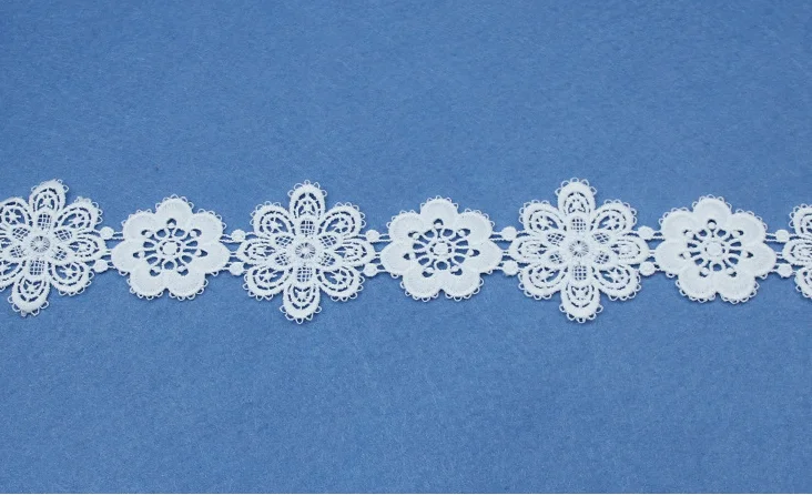 product-732-446 Manufacturer Wholesale Hot Sale Polyester Embroidery Trimming Lace
