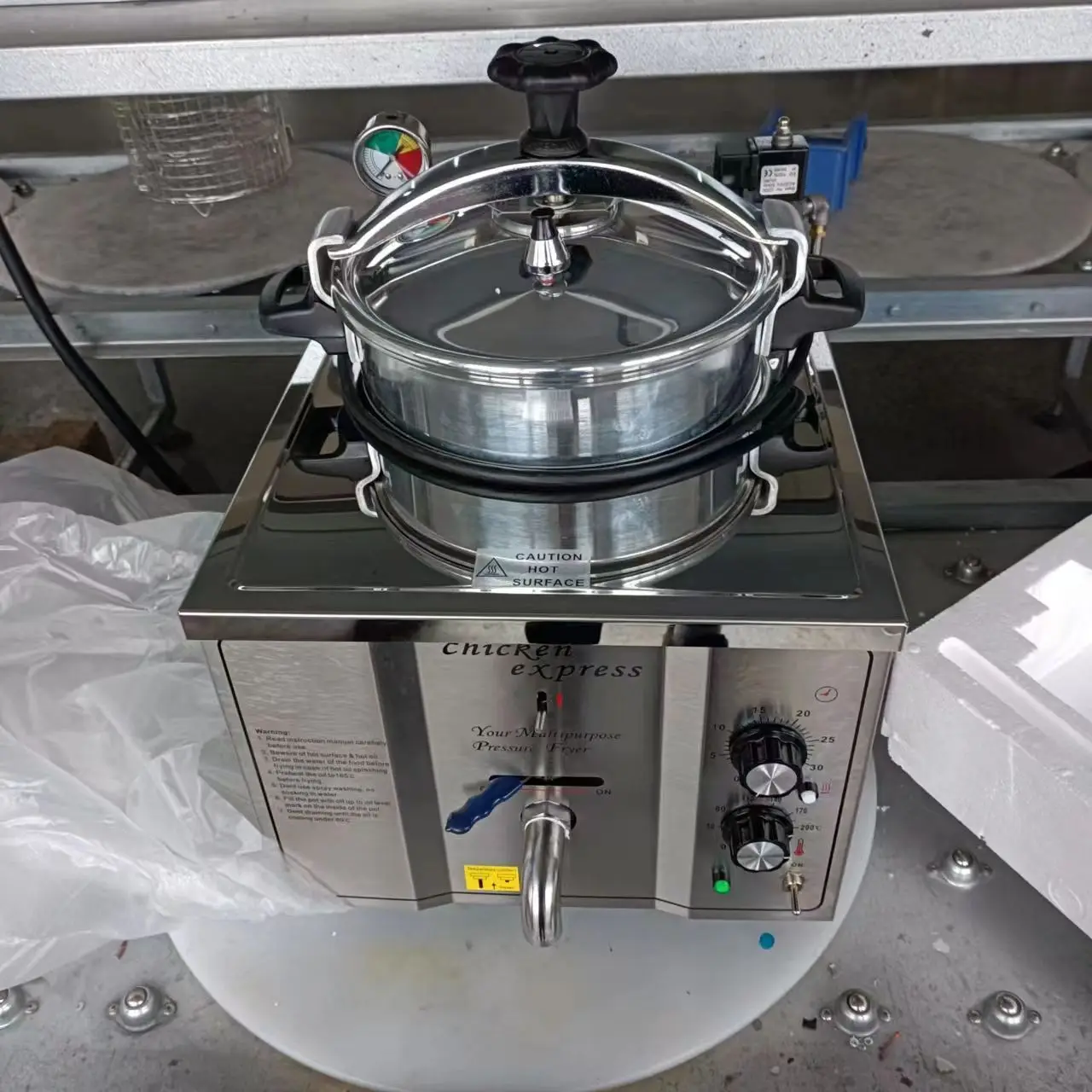 Mdxz16 Table Top Chicken Express Table Top Pressure Fryer /cnix 16l