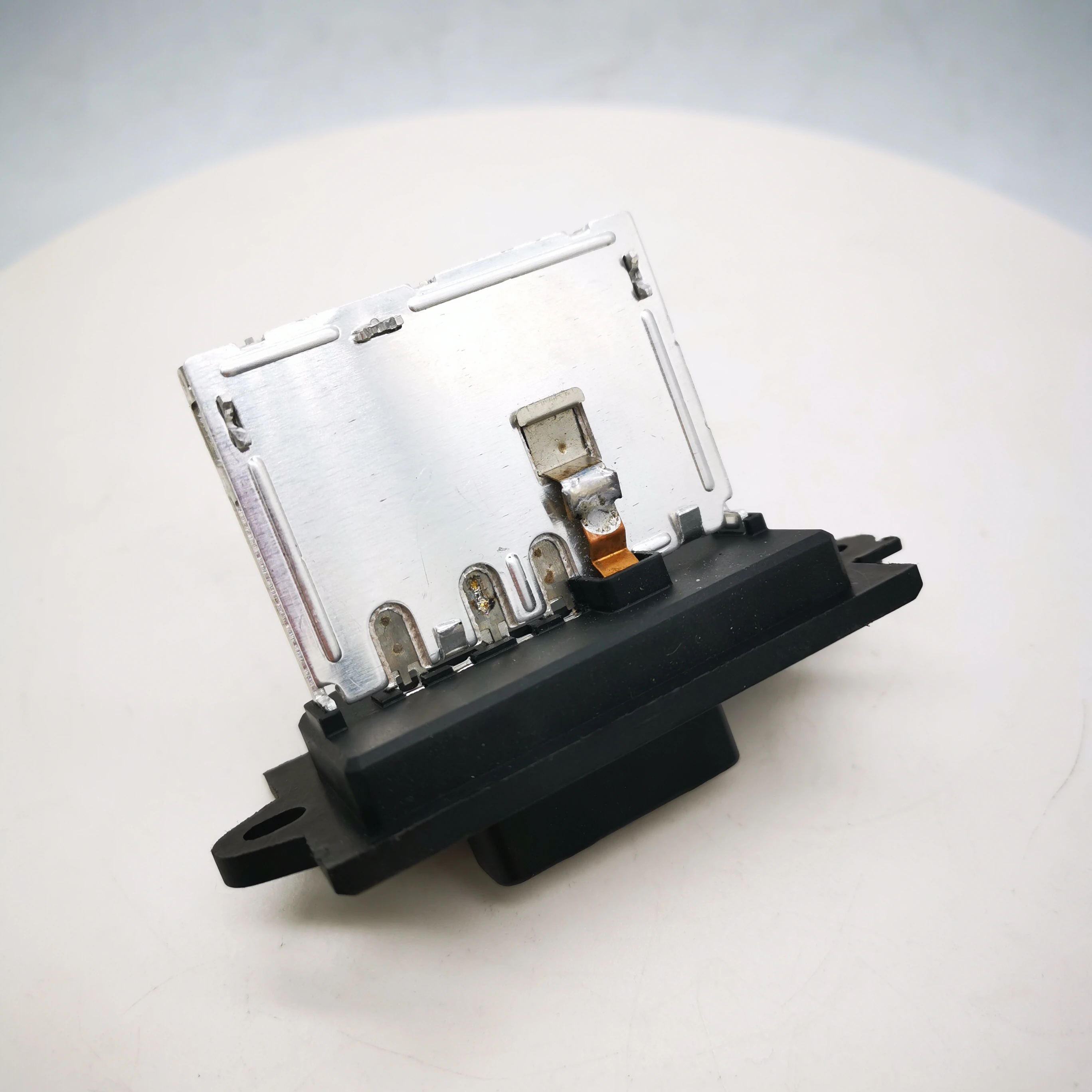 Heater Blower Motor Fan Resistor 27150-AX115 for Nissan