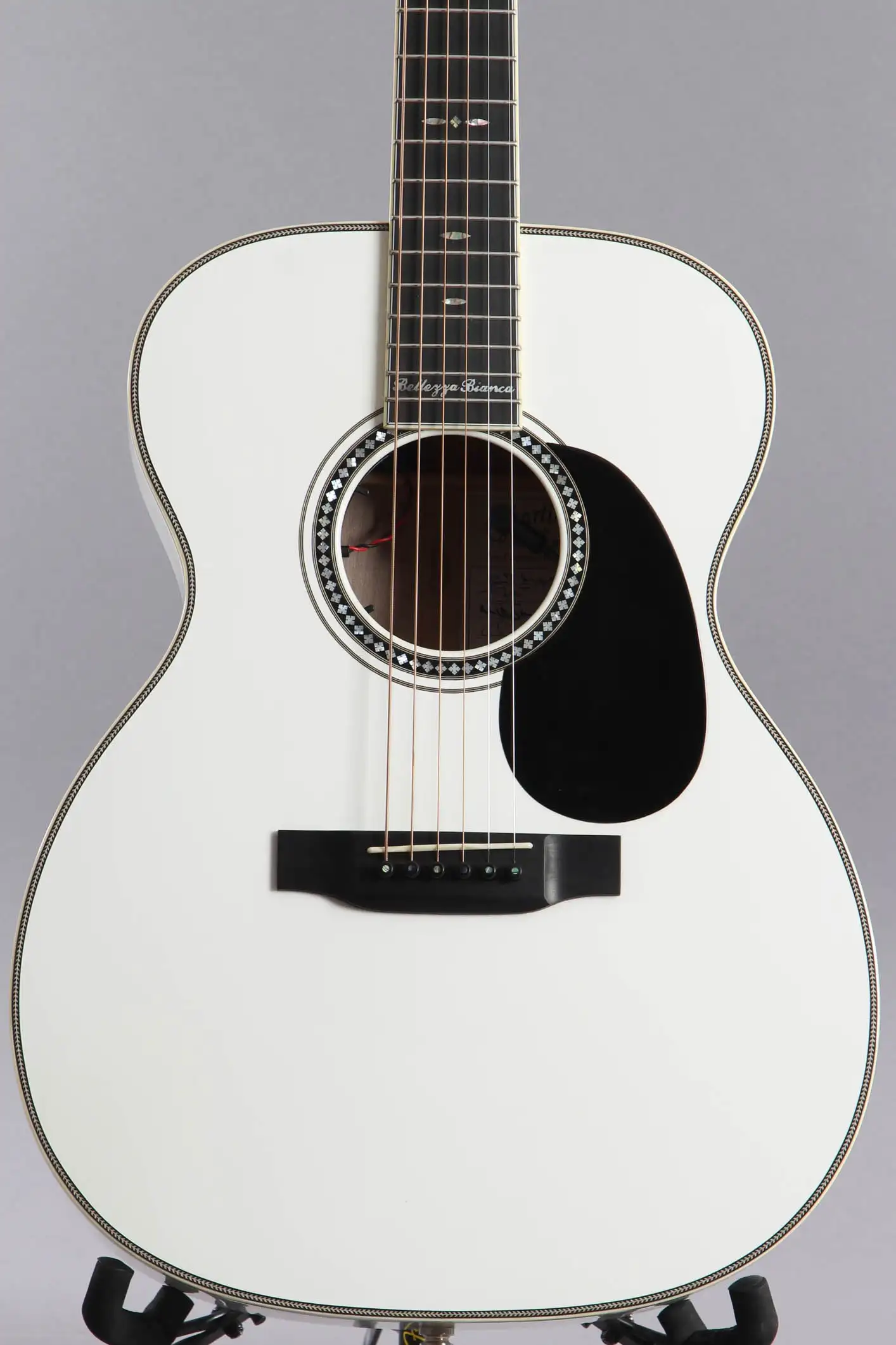 martin guitar white