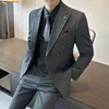 Grigio scuro (abito + gilet + pantaloni)