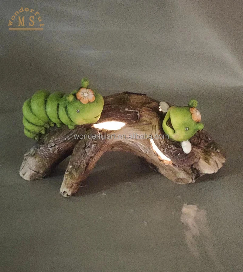 OEM 3D Frost Resin Animal Frog Statue Solar Frog Figurine Cute Small Statue Ceramic Garden Ornament Inchworm with Led Light