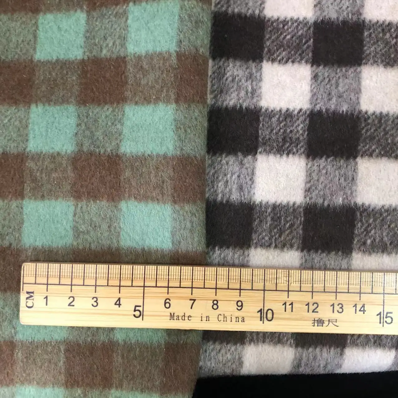 50 Wool 50 Polyester 900g/m Double Sided Wool  Short Shun Wool Manufacturer Shipment square Style Fabric