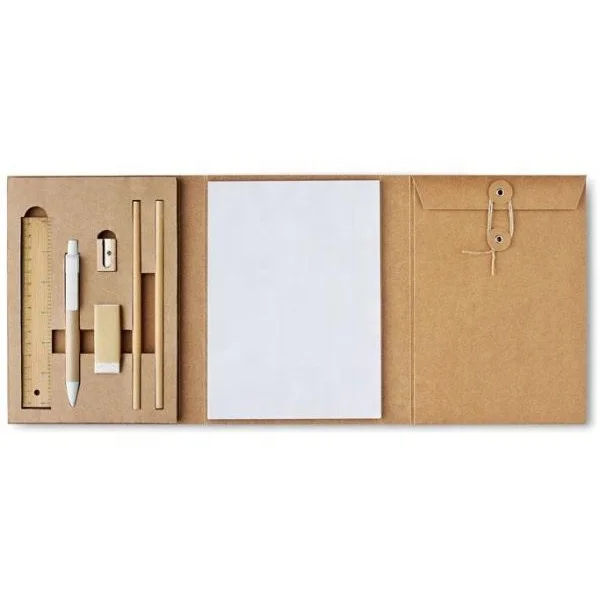 Stationery Set With 8 Pieces in Folder