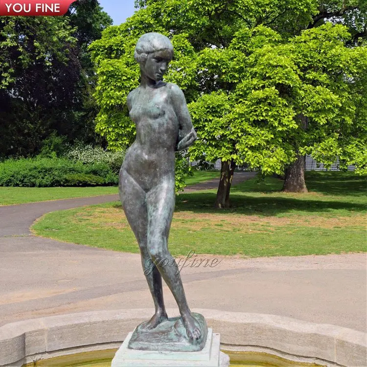 女性像 ブロンズ彫刻 GEOGRAPHICA AOYAMA】 ブロンズの女性像とガラスシェードを