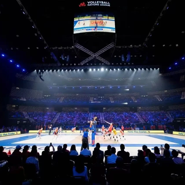 Portable FIBA LEVEL 1 Maple Sports Floor MERRY PRO Indoor  Sports Fields Fire Resistant Basketball Court