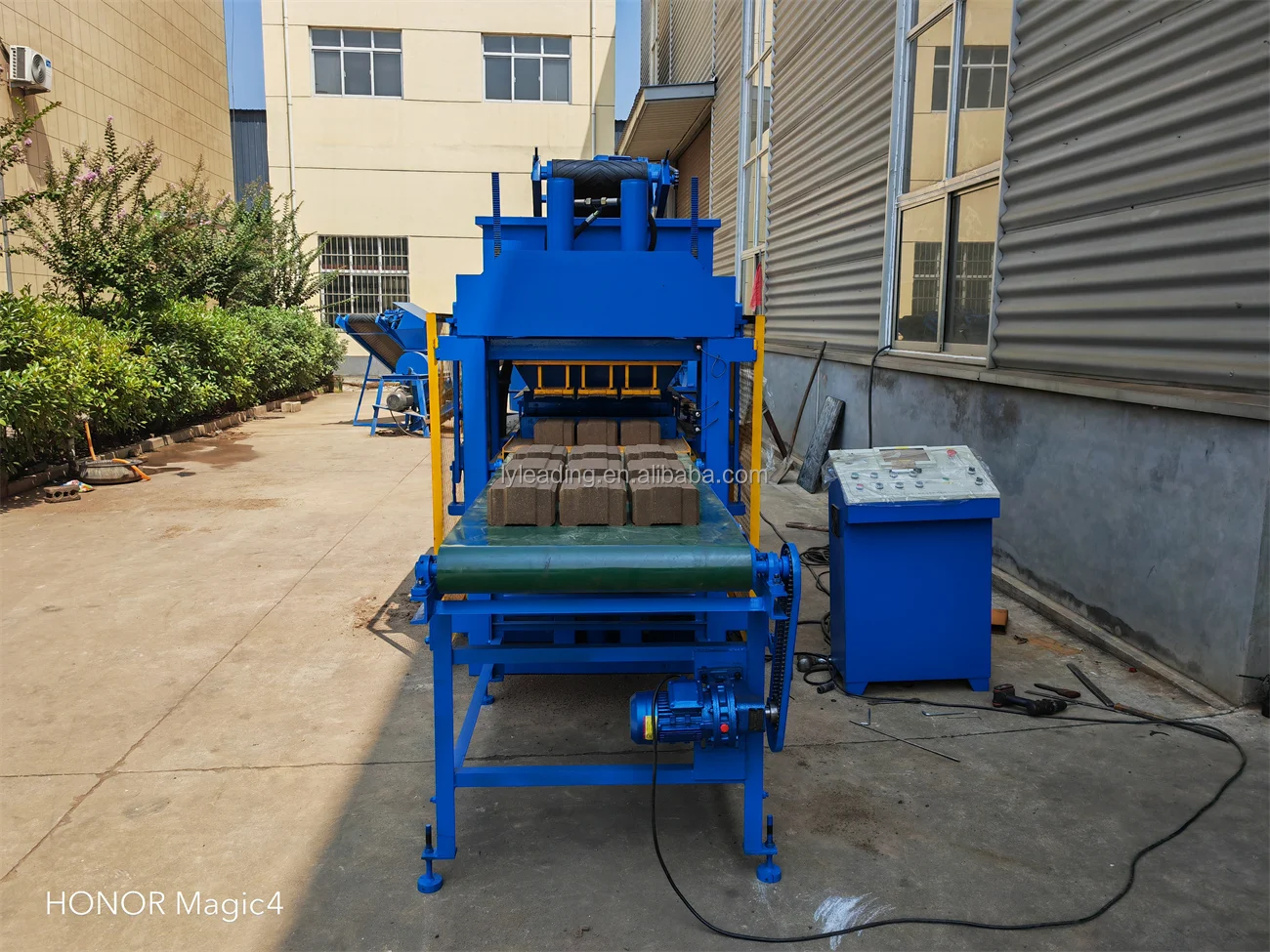 Startop Interlocking Brick Molding Machine Processing and Interlock Block Making Machinery