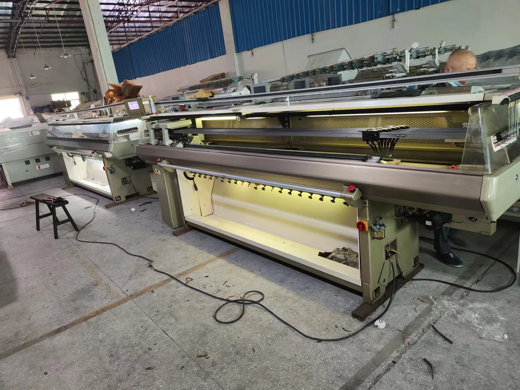 Groz Shima Seiki SES234-S 07G - Versatile Double Knitting Machine