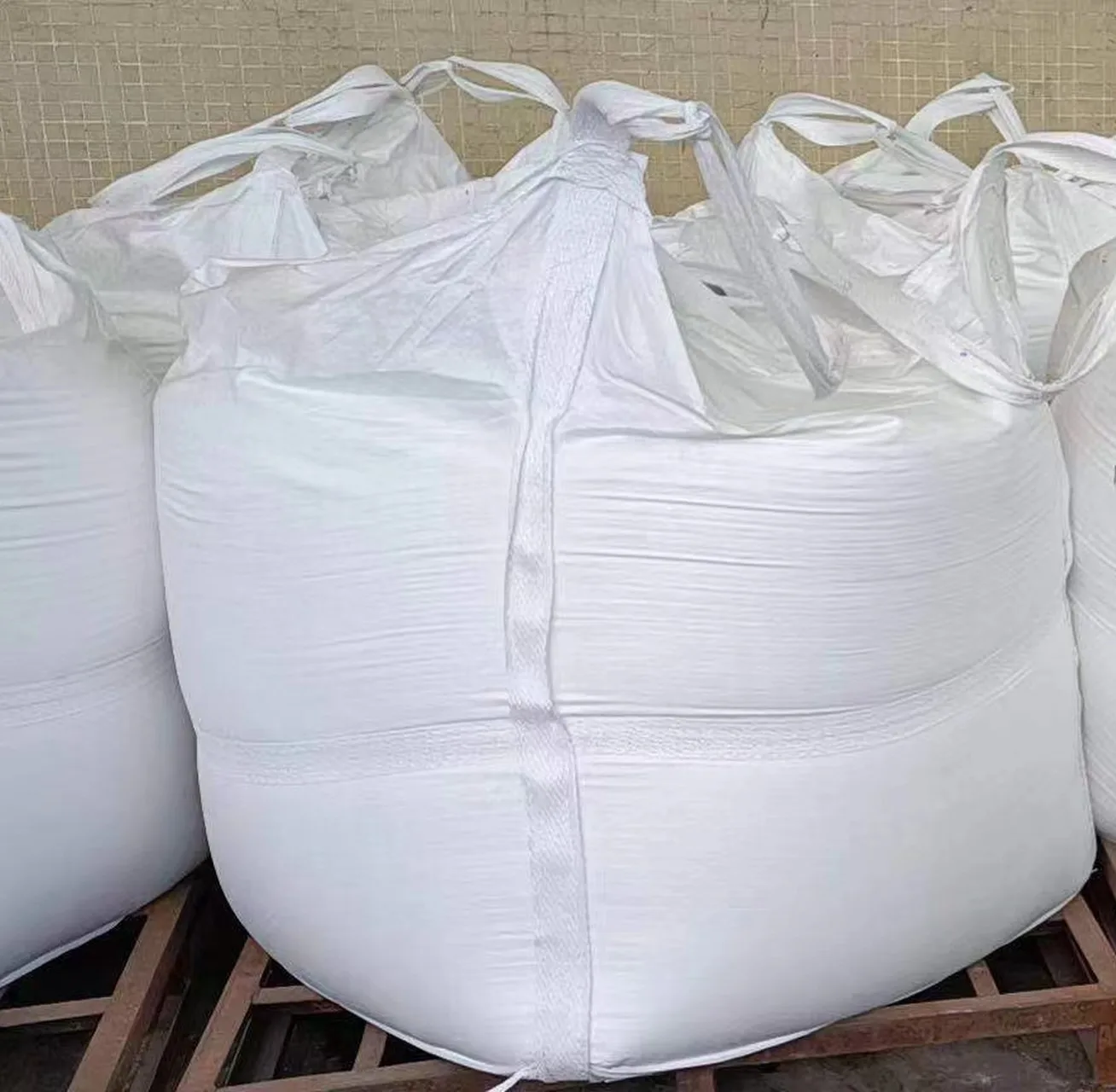 CAS 1317-35-7 Trimanganese Tetraoxide Mn3O4 TECH Grade Manganese Tetraoxide Used As Paints or Coatings