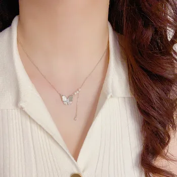 New Temperament Fashion Small Fresh Diamond butterfly Tassel Necklace Light Luxury Hundred Design Necklace