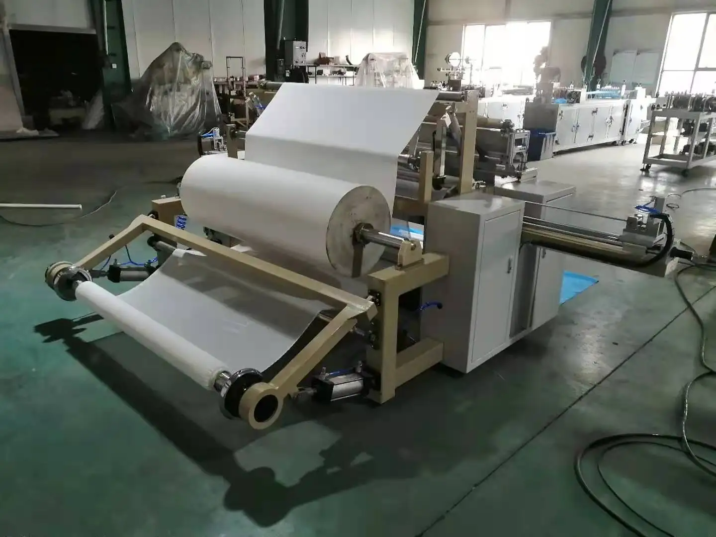 Automatic Medical Bandage Rolling Cutting Packing Machine for Medical Gauze Production Line