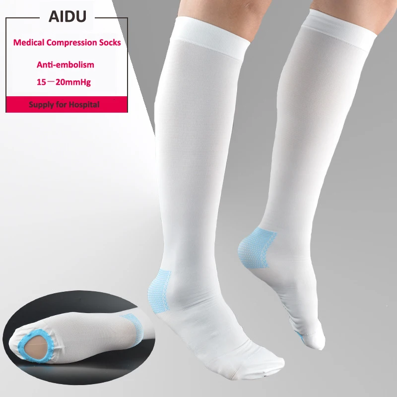 Amazon.com: Truform 20-30 mmHg Compression Stockings for Men and Women,  Knee High Length, Closed Toe, Beige, Medium : Truform: Health & Household