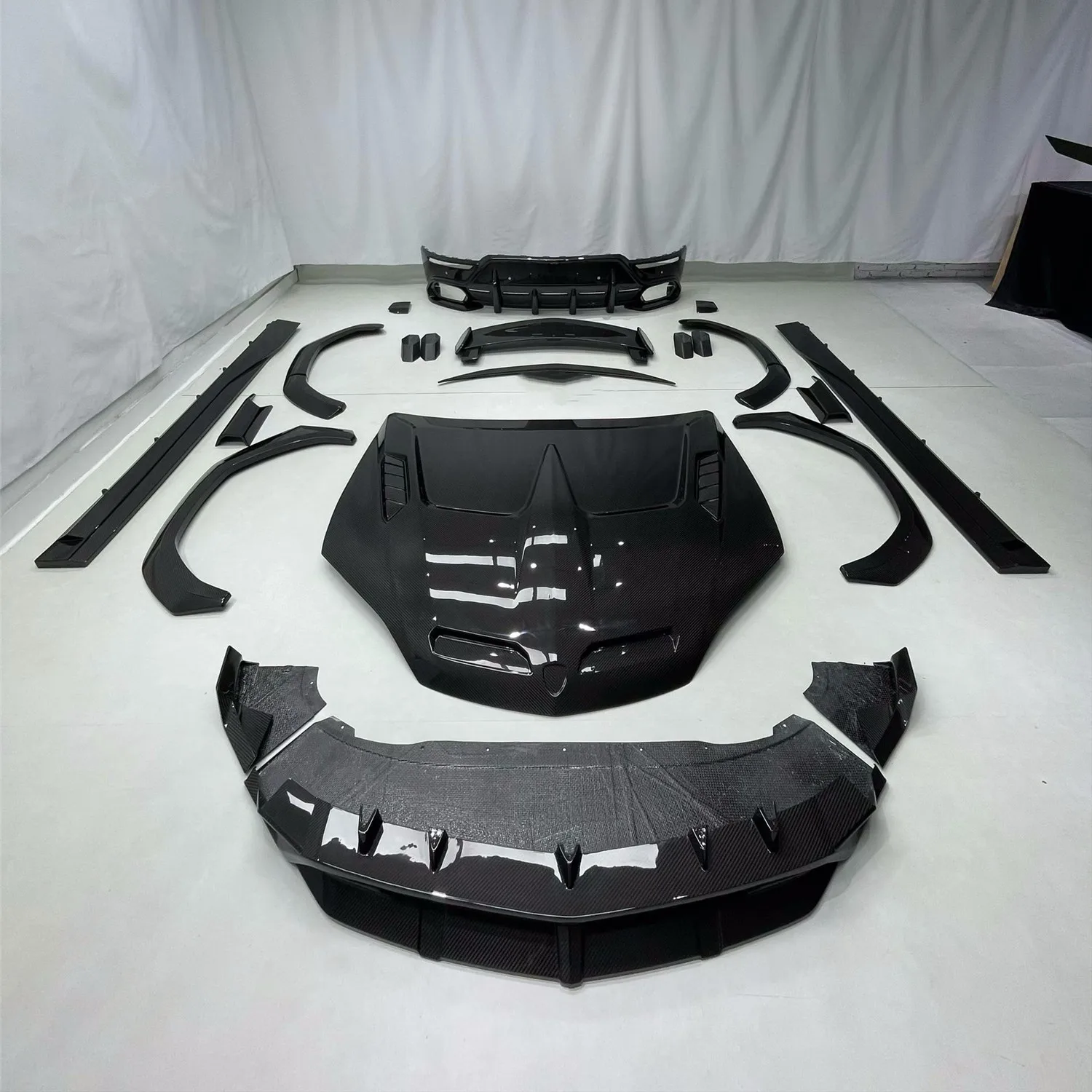 Kit de Carroceria para Lamborghini Urus foto 2