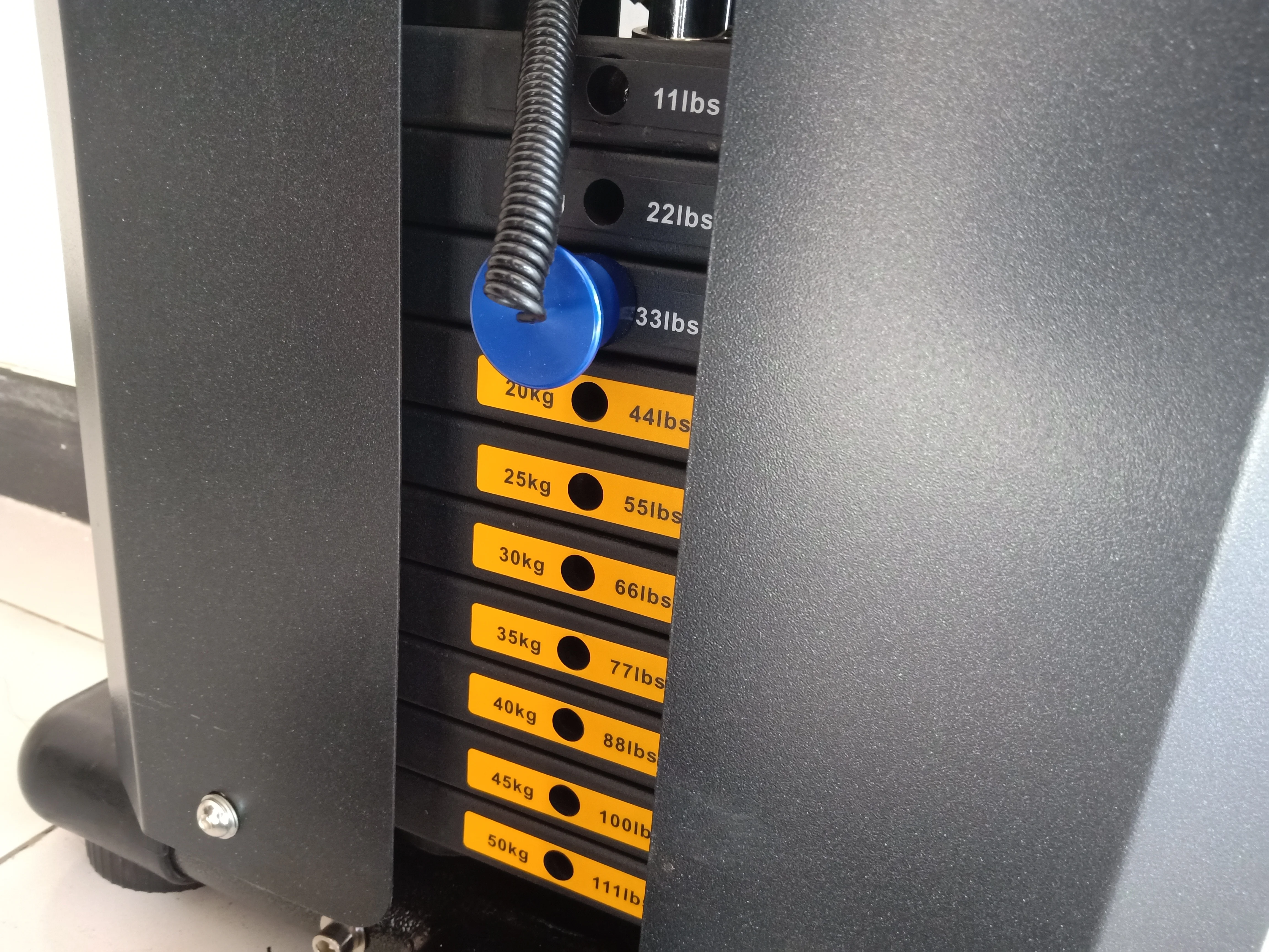 新品激安　ケーブルマシン 壁掛け式 シルバー Amazon.co.jp: Valor Fitness 壁掛けケーブルマシン – デュアル