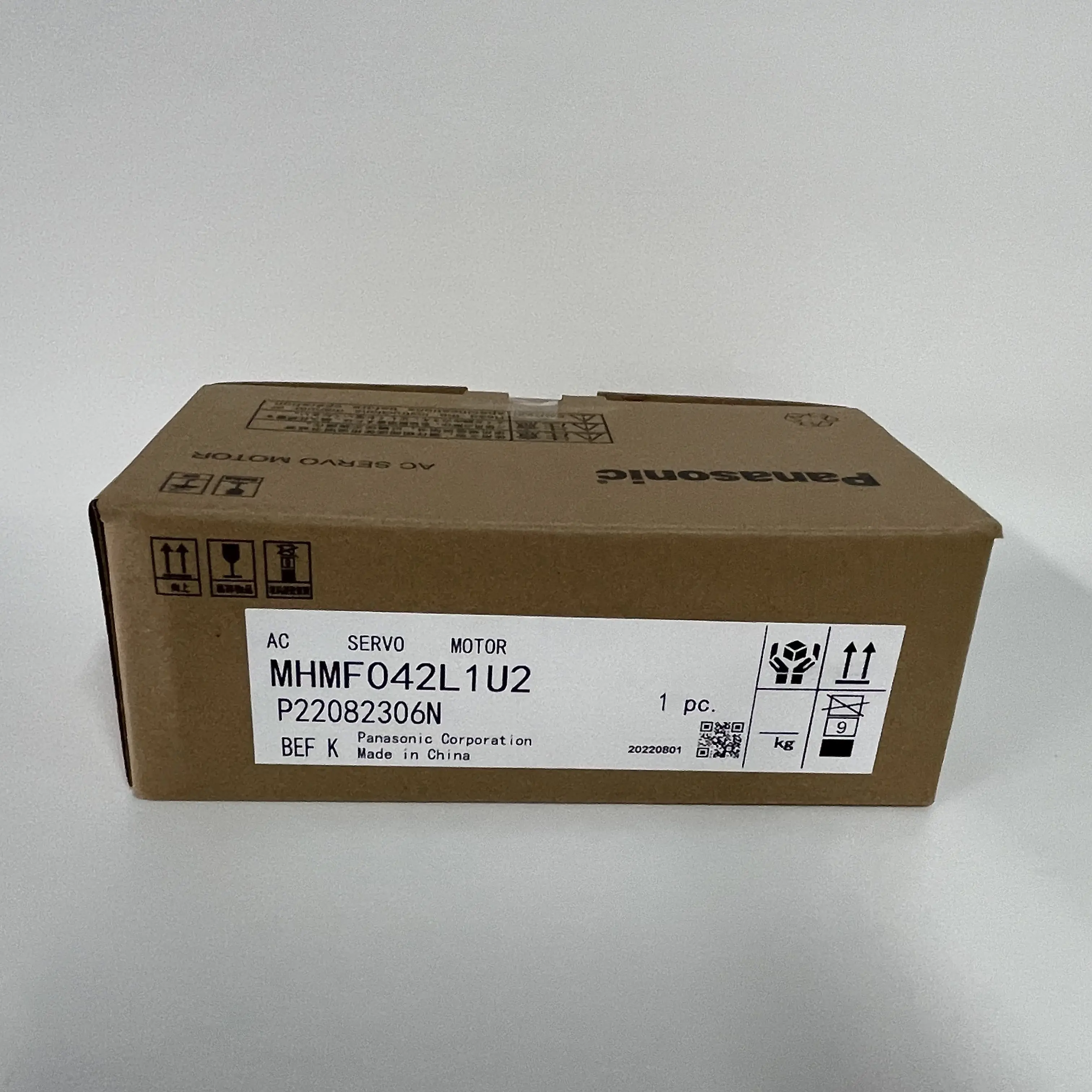 Panasonic AC Servo Motor MHMF042L1U2