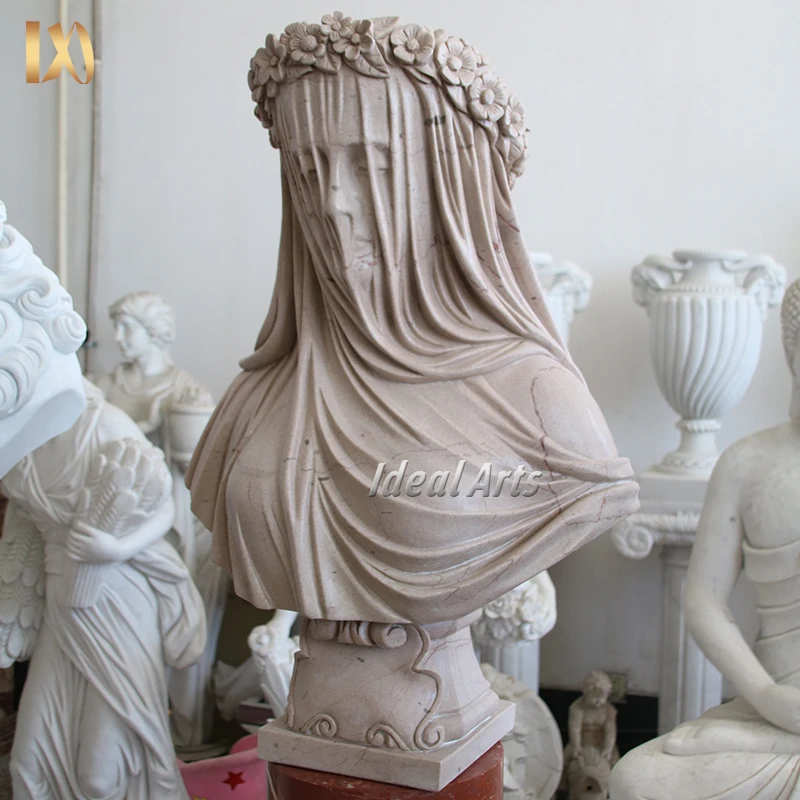 理想芸術の名作、彫刻されたベールをかぶった聖母ゴヴィーノ
