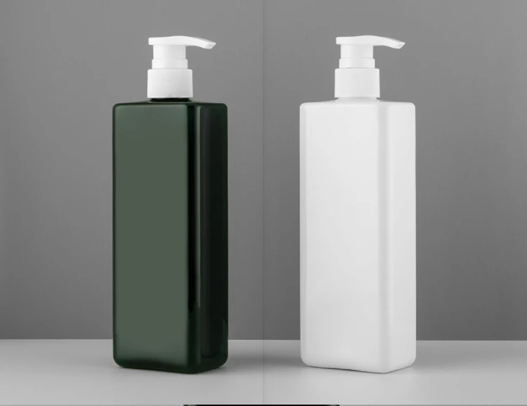 Black Shampoo Bottle2