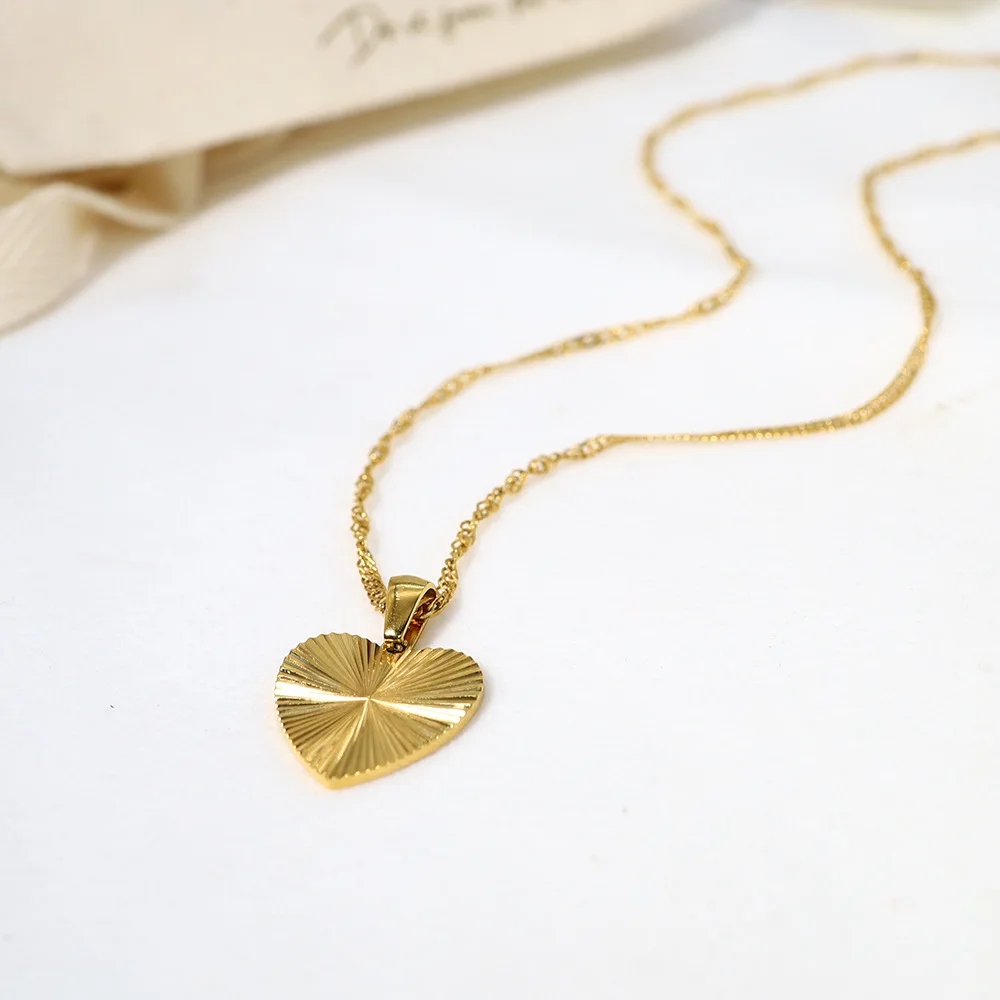 Heart Pendant Necklace