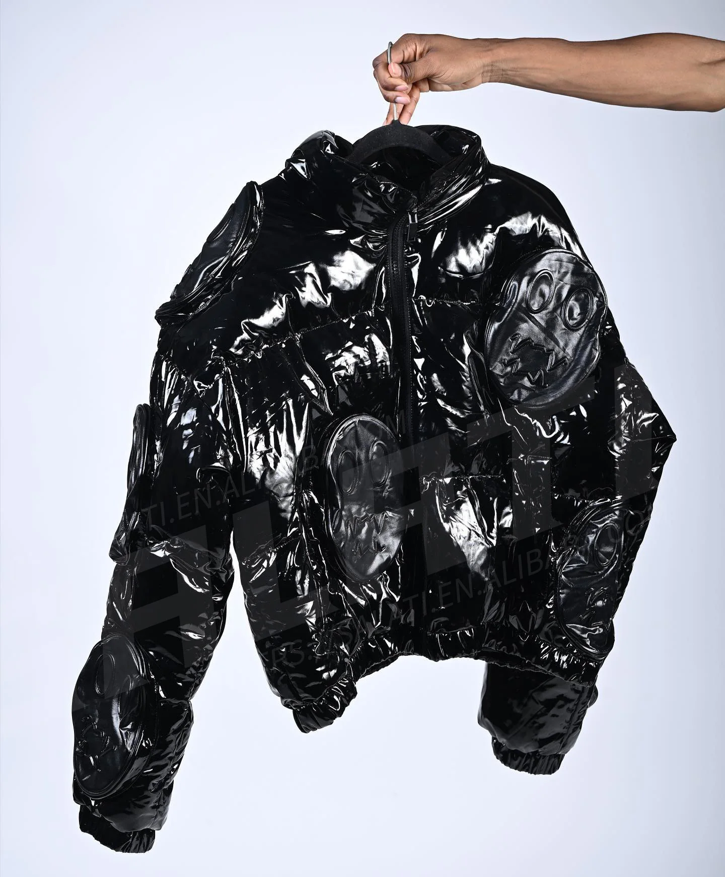 Custom OEM Service Winter Jackets Men Windproof Oversized Padded Zip up Bubble Shiny Puffer Jacket gallery 7