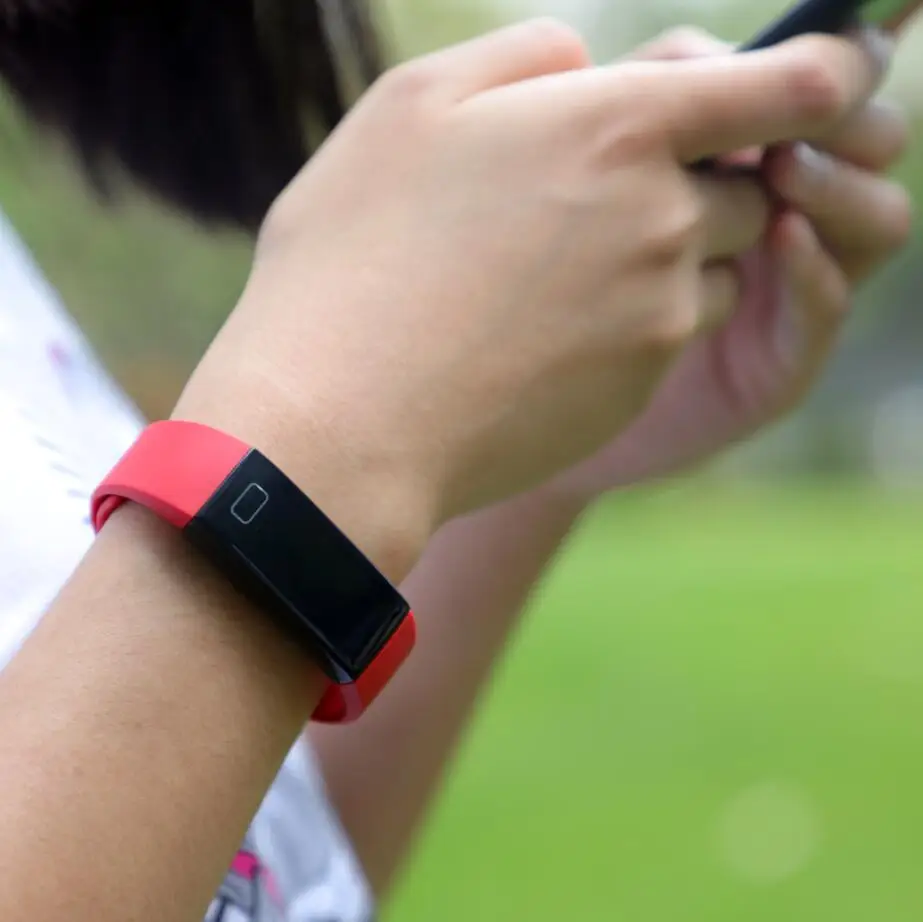 bluetooth Beacon Ble Tag Students Bracelet Ibeacon Vibrating Wristband Proximity Sensor bluetooth Beacon Ble Tag Students Bracelet Ibeacon Vibrating Wristband Proximity Sensor