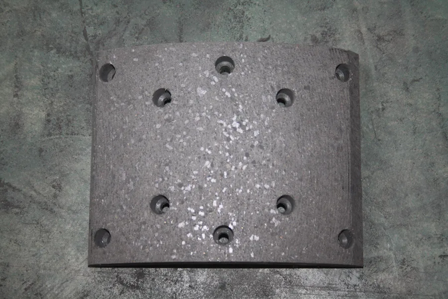 Brake Lining Light Truck For Dongfeng Truck Xiangqiao 15t Front And