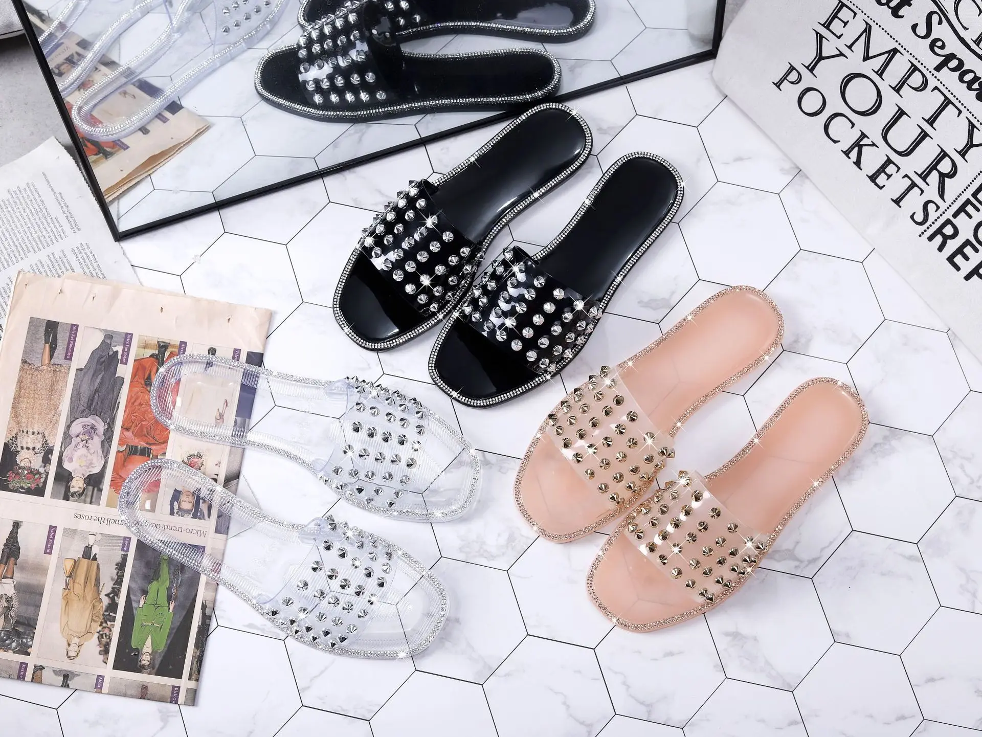 2022 Summer Slides Slippers New Women"e;s Shoes Amazon Transparent Jelly Pvc Rivet Pointed Nail Rhinestone Slippers Sandals