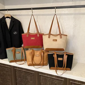 Factory Wholesale Trendy Handbags 2026 Light Lady Fashion Tote Bags Lady Design Purses for Women